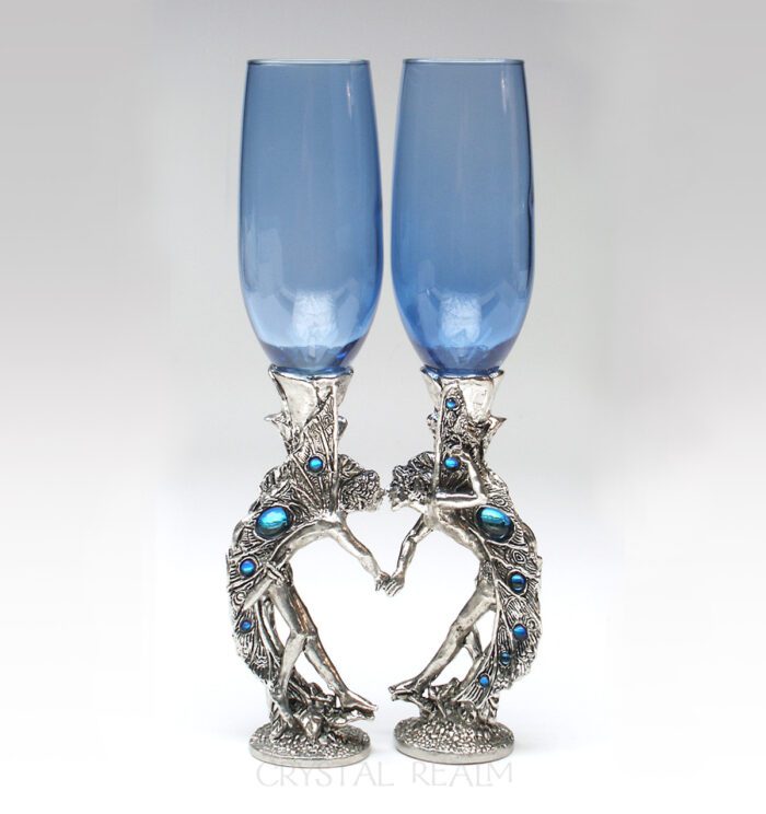 Boy-boy fairy heart toasting glasses in blue